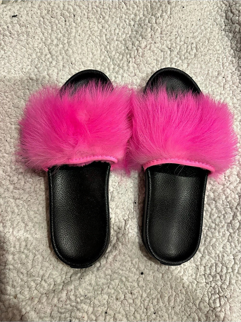UGG Fluff Yeah Slide Pink & Black Slippers